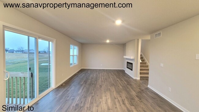 Building Photo - Spacious 4BR Home with Gourmet Kitchen & 3-Car Garage – Available End of May