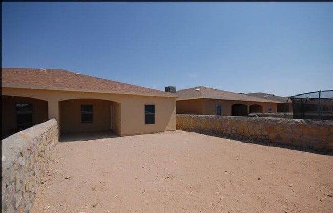 Building Photo - 14302 Pancho Gonzalez Ct
