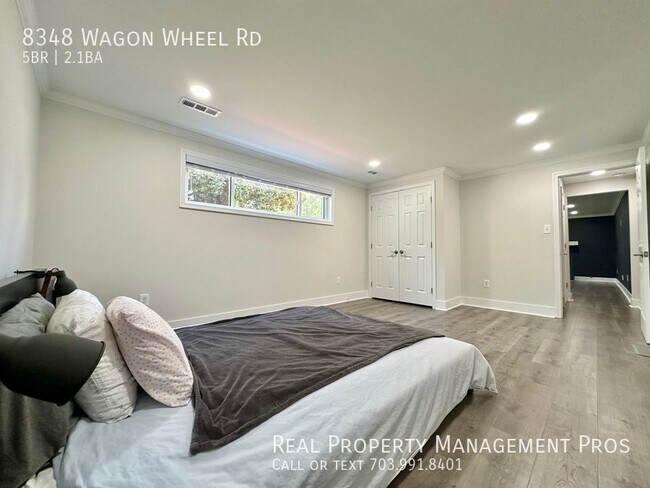 Building Photo - 8348 Wagon Wheel Rd