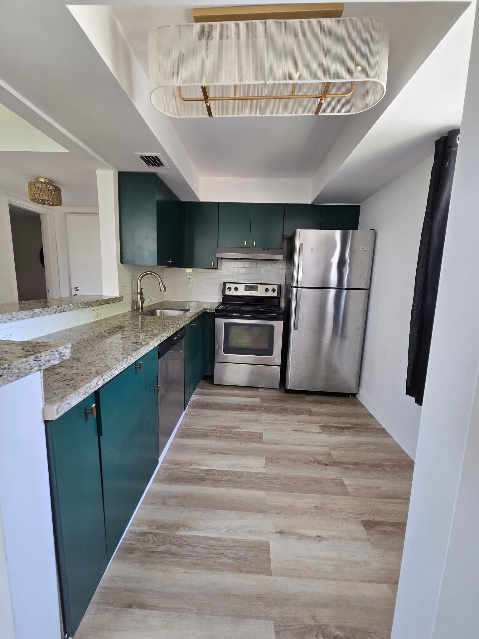 Building Photo - 7900 Tatum Waterway Dr