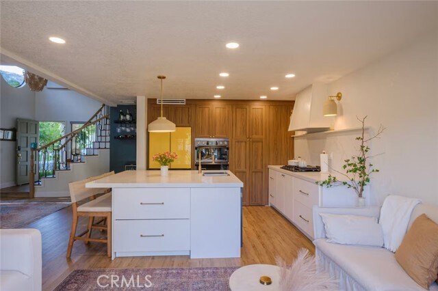 Building Photo - 1 Encinitas Ct