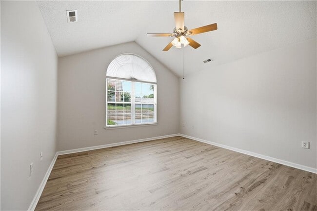 Building Photo - 19108 Harvest Ridge Ln