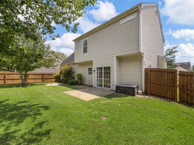 Building Photo - Charming 3BR 2-1/2 Bath in Spartanburg – S...