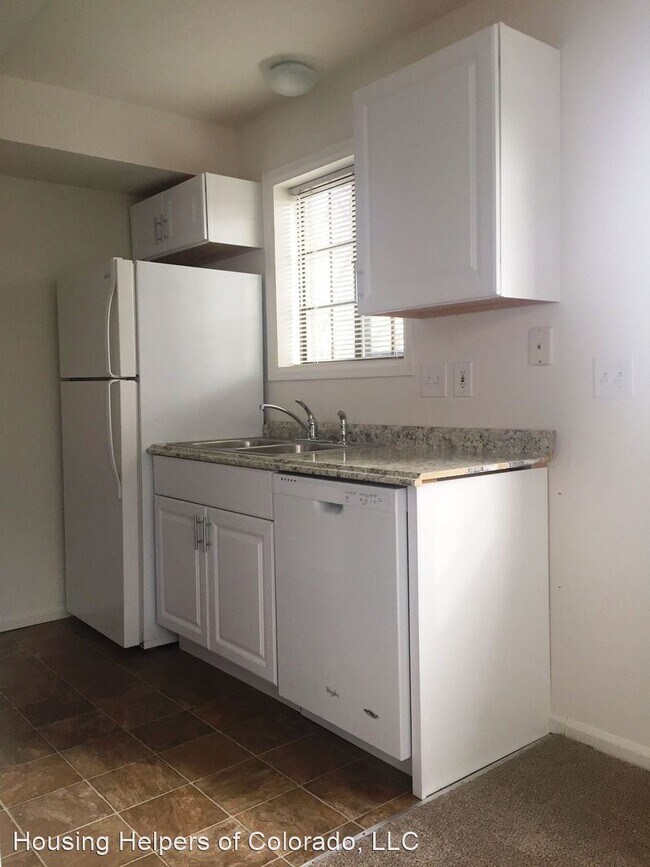 Building Photo - 2 br, 1 bath House - 3021 Kings Ridge Blvd #2