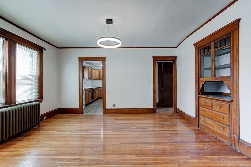 Building Photo - 152 Theodore Parker Rd