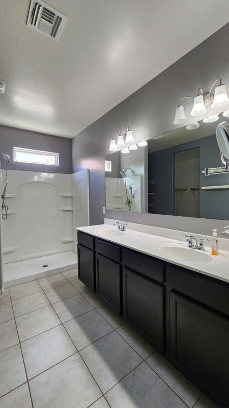 Building Photo - 42037 W Quinto Dr