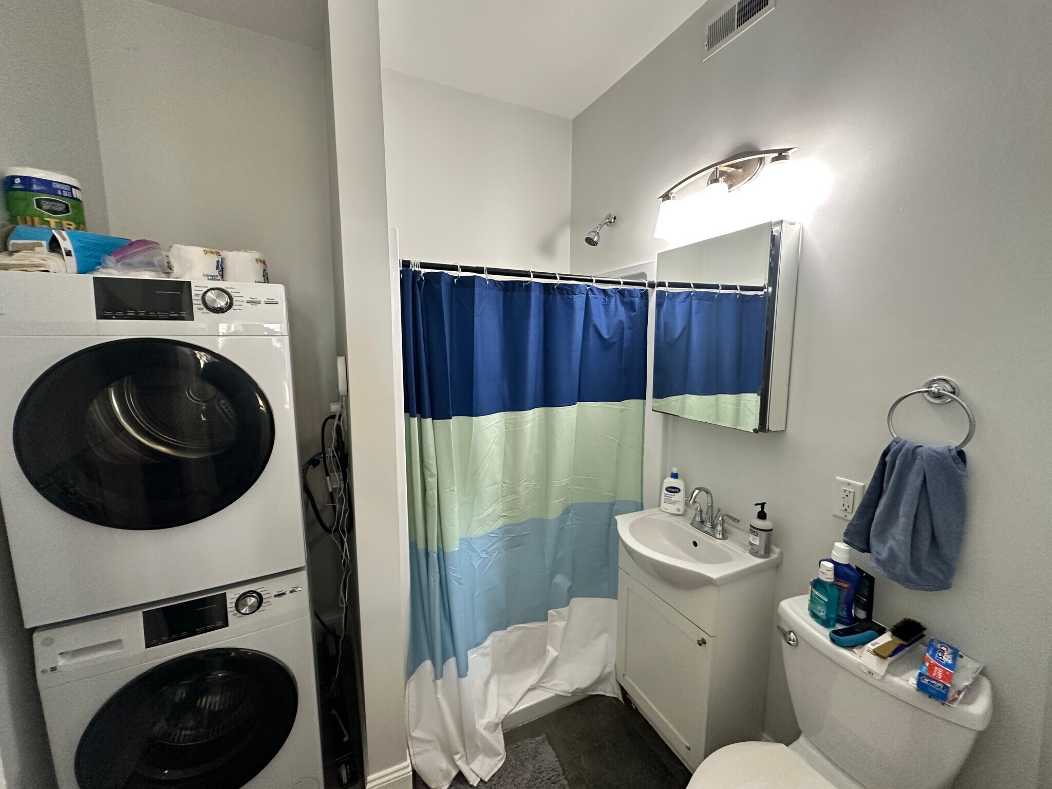 Building Photo - 1451 Tremont St