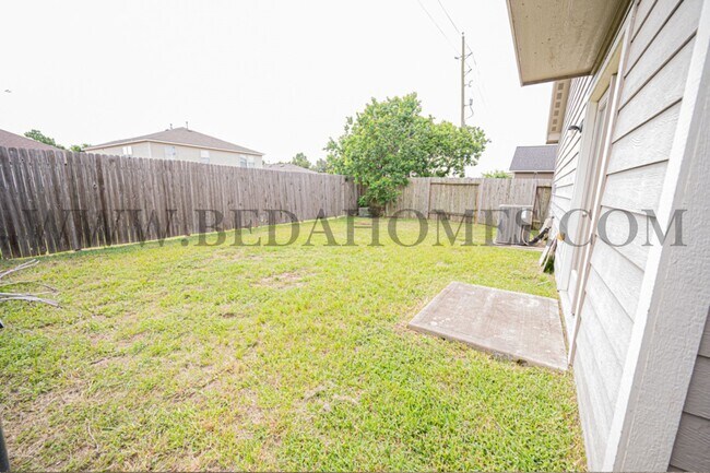 Building Photo - 7880 Galleon Field Ln