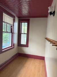 Building Photo - 395 Fourth Street