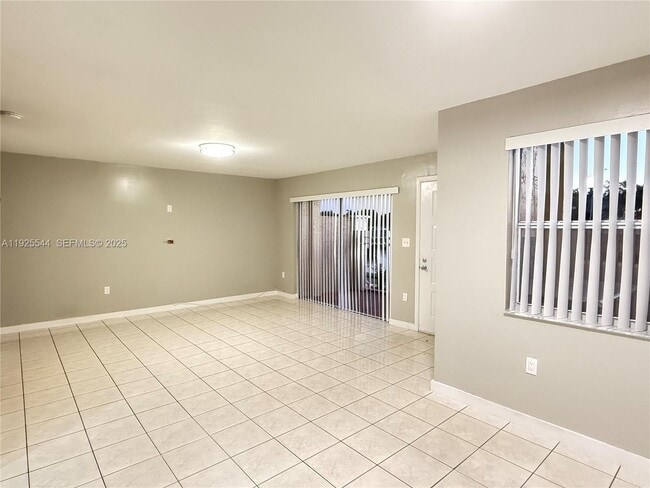 Building Photo - 8570 NW 3rd Ln