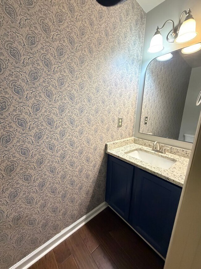 Building Photo - 4 Bedrooms with Finished Basement and Bonus Room!