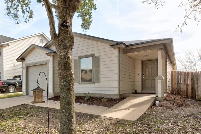 Building Photo - 5521 War Admiral Dr