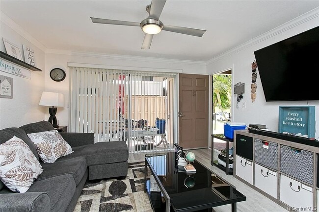 Building Photo - 94-1068 Kaukahi Pl #L5