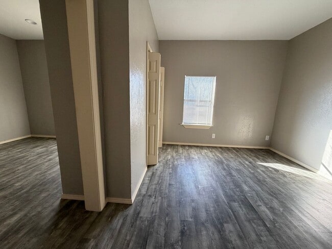 Building Photo - Ada OK Rental