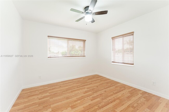 Building Photo - 1020 SW 74th Ave