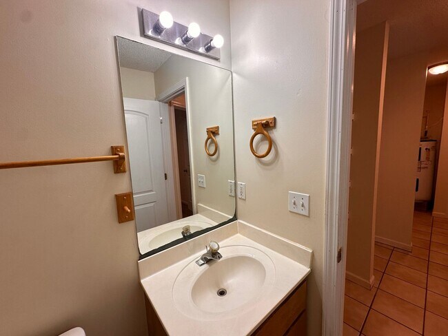 Building Photo - 119 Premiere Ct