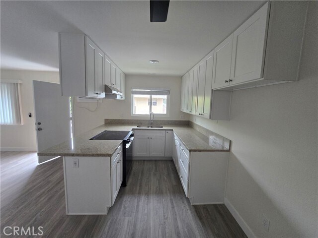 Building Photo - 6051 Lemon Ave