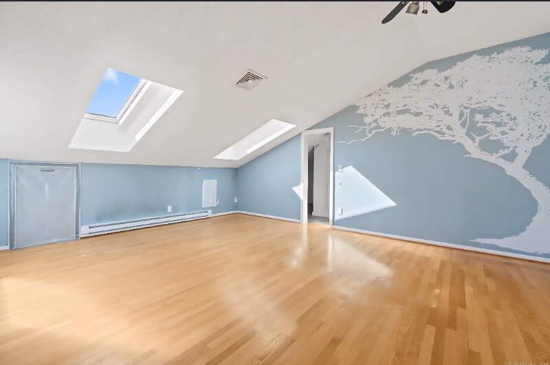 Building Photo - 140 Kane St