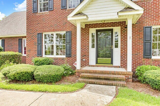 Building Photo - Coming Soon- 3 Bedroom and 2 Bath Home (Pe...