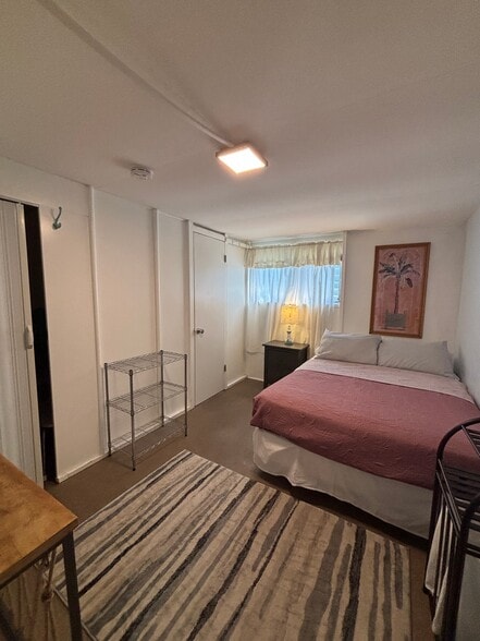 Building Photo - 2 Bed/1 Bath
