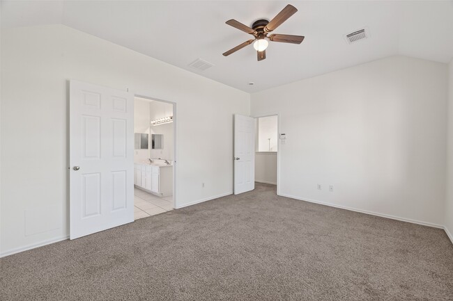 Building Photo - 2883 Lost Cove Ct