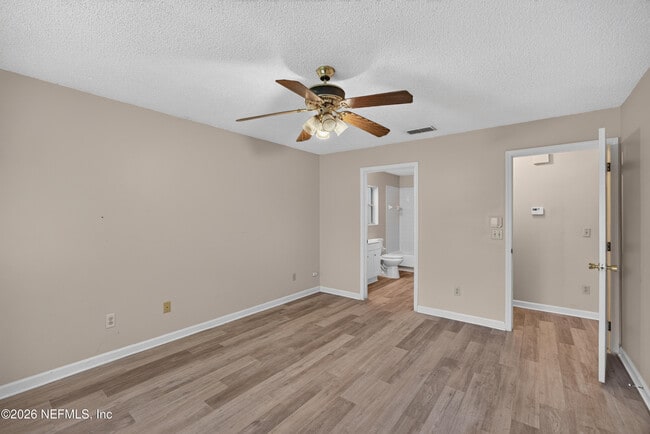 Building Photo - 6646 Shiloh Creek Dr