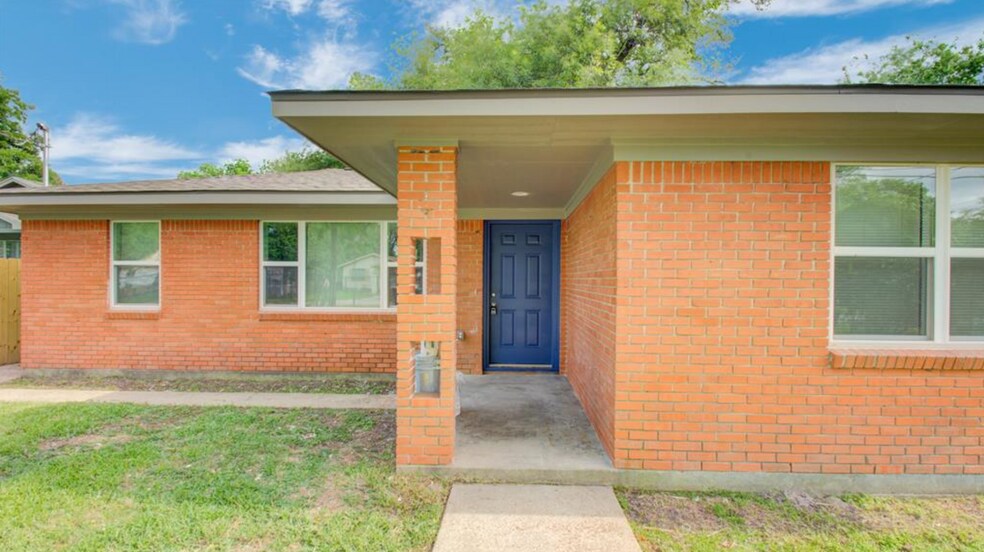 Building Photo - 4008 Vaughn Street