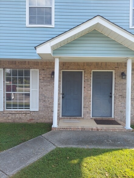 Primary Photo - 129A Shearer St