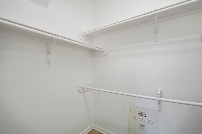 Building Photo - 21810 Mansfield Bluff Ln