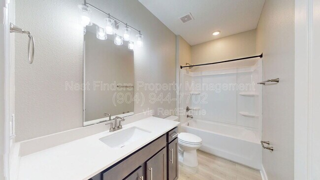 Building Photo - 333 Cedar Elm Wy