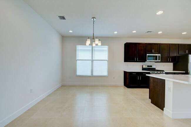 Building Photo - 11886 SW Poseidon Way