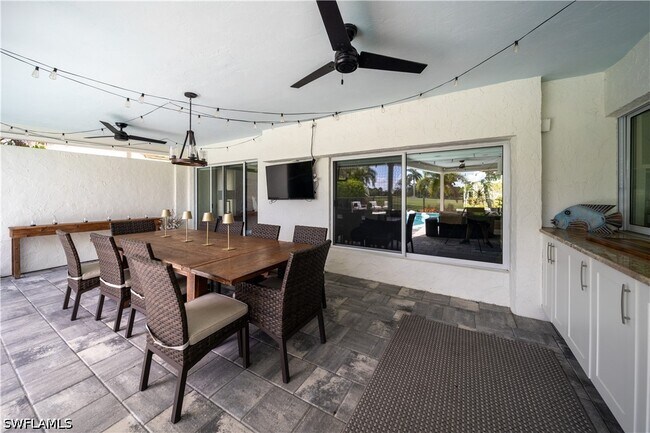 Building Photo - 191 Torrey Pines Point