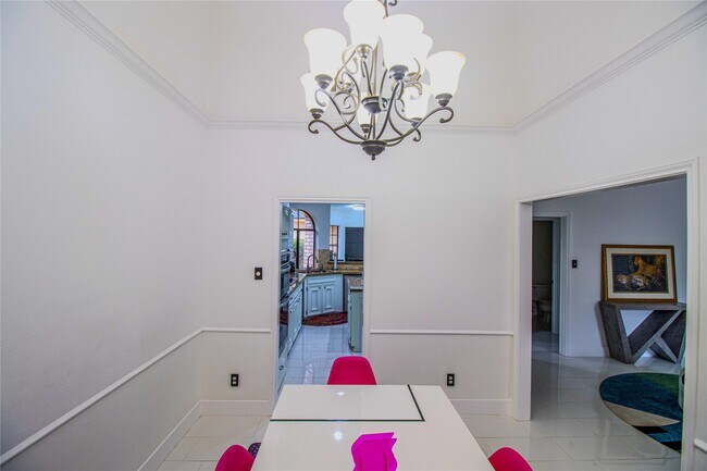 Building Photo - 1914 Hickory Lawn Dr