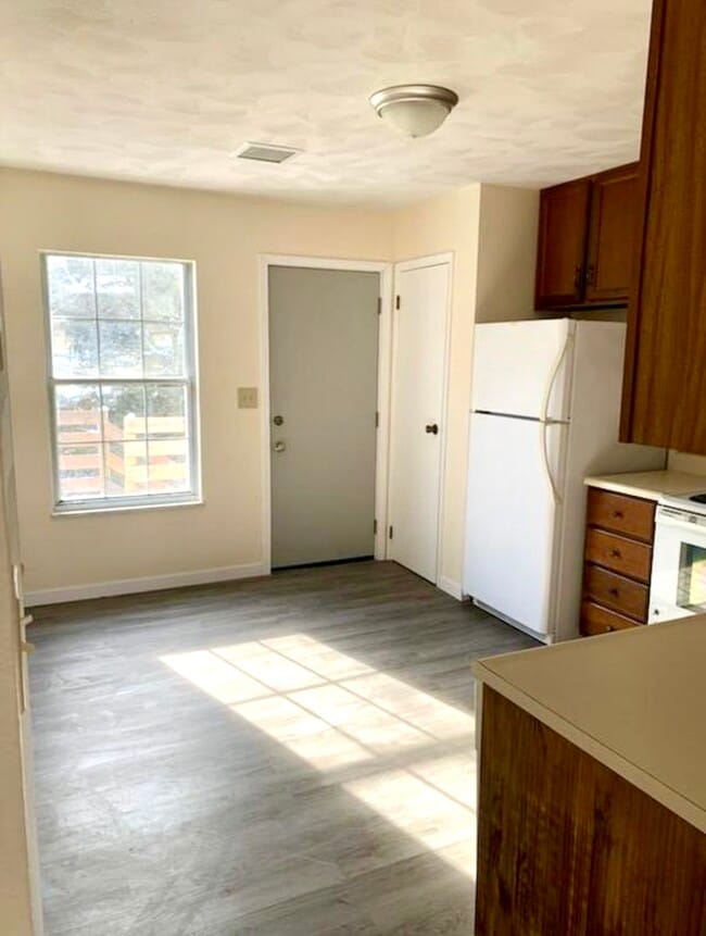 Building Photo - 5417 Collier Ln