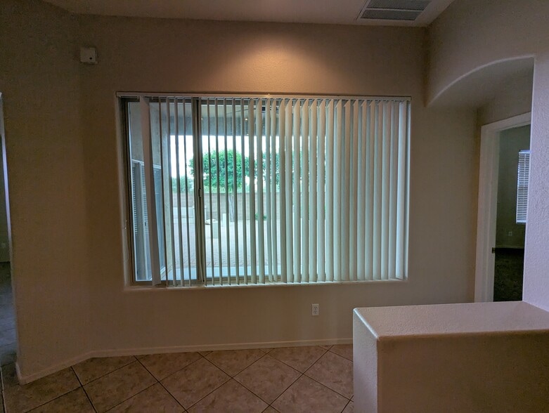 Building Photo - 10479 E Superstition Range Rd