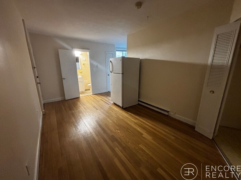 Building Photo - 20 Armington St