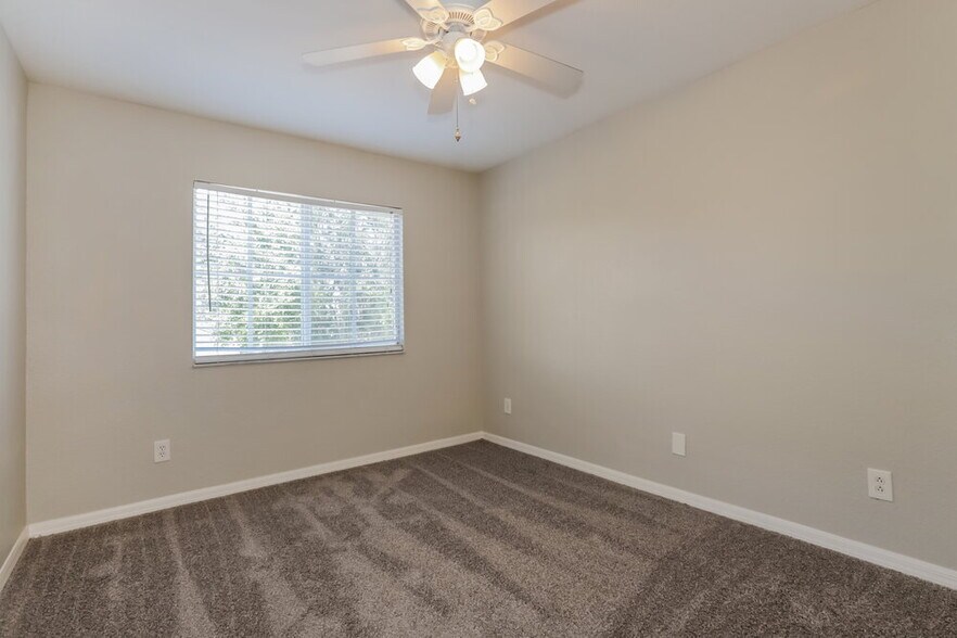 Building Photo - 11248 Cocoa Beach Dr