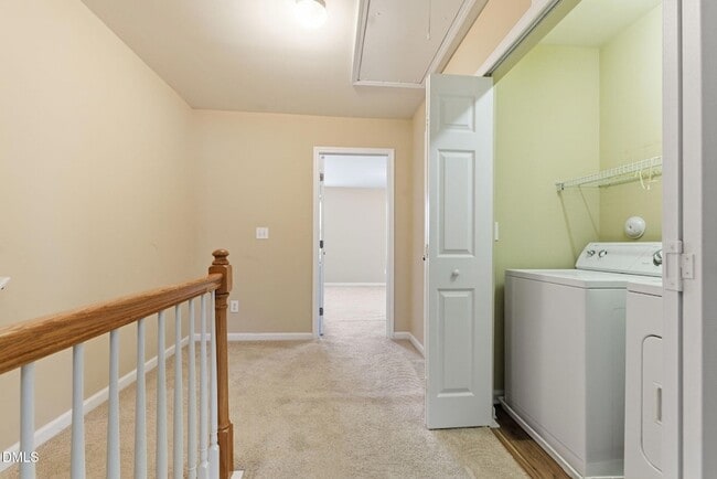 Building Photo - 956 Shining Wire Way