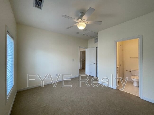 Building Photo - 320 Old Hickory Blvd