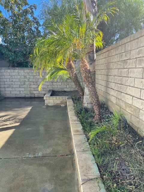 Building Photo - 32033 Quartz Ln