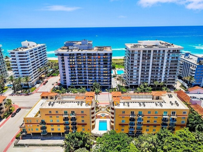 Building Photo - 8888 Collins Ave