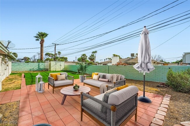 Building Photo - 1711 S 6th St