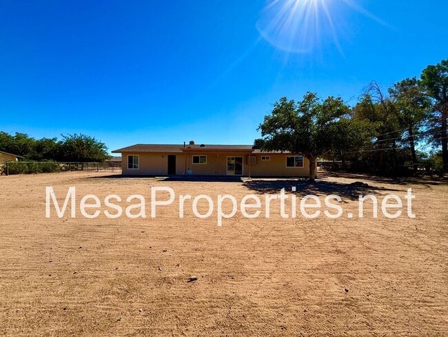 Building Photo - 15850 Washoan Rd