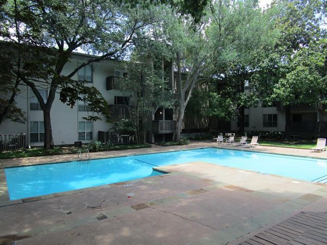 Building Photo - 4851 Cedar Springs Rd
