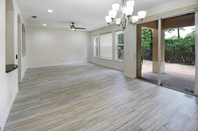 Building Photo - 5794 NW 119th Terrace