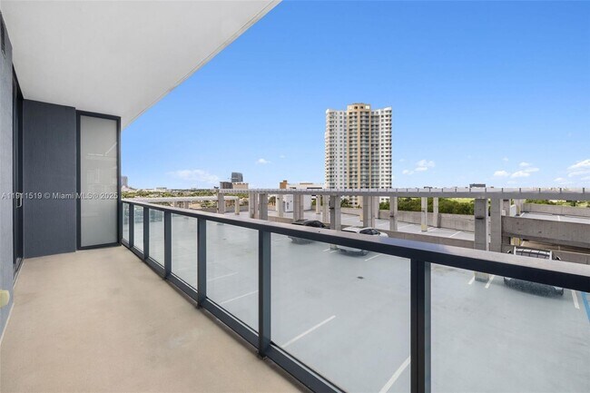 Building Photo - 101 Diplomat Pkwy