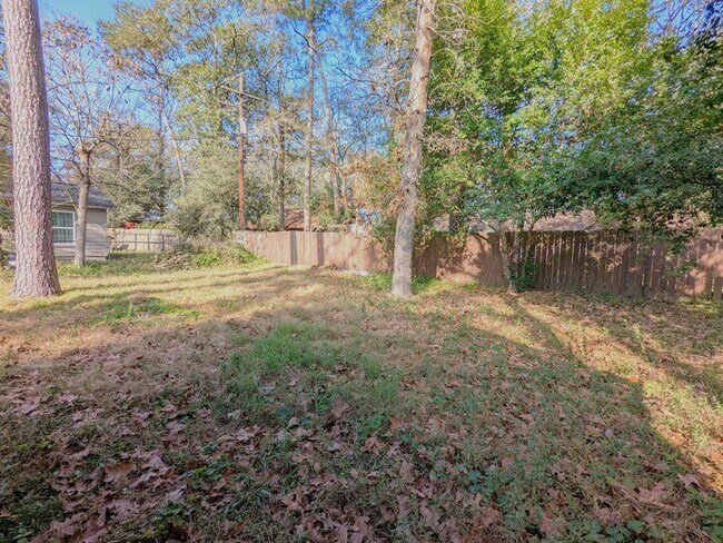 Building Photo - 22 Woody Creek Dr