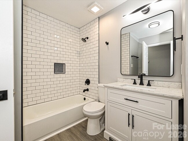 Building Photo - 6455 Tivoli Ct