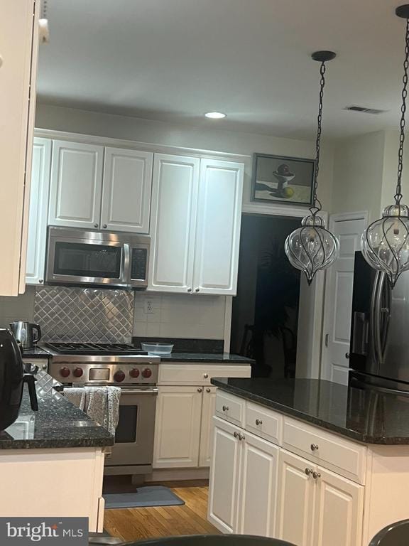 Building Photo - 12429 Willow Falls Dr