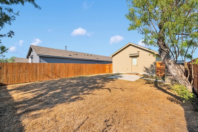 Building Photo - Cozy 3 Bed 2 Bath Home in Southton Meadows